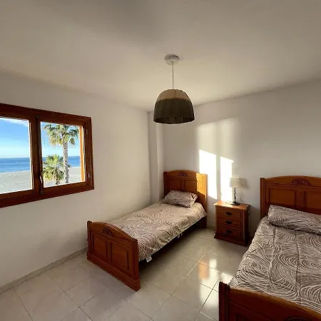 Casa En Primera Linea De Playa Tamarit Santa Pola