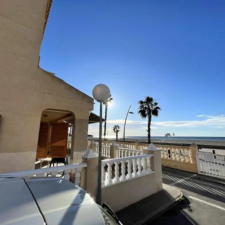 Holiday home Casa En Primera Linea De Playa Tamarit *