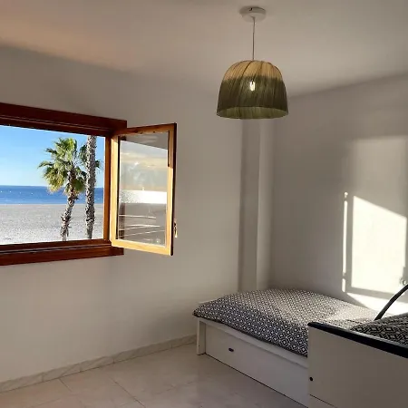 Casa En Primera Linea De Playa Tamarit Holiday home