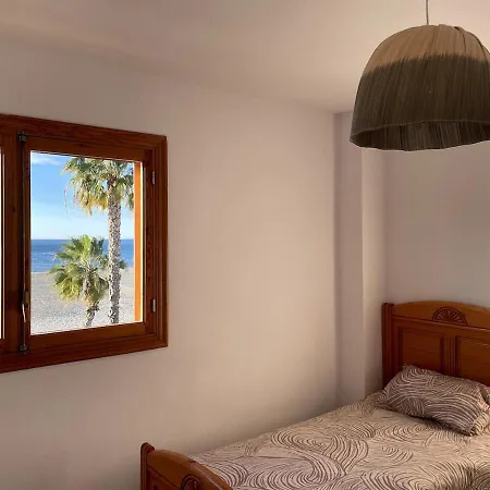 Casa En Primera Linea De Playa Tamarit Holiday home *